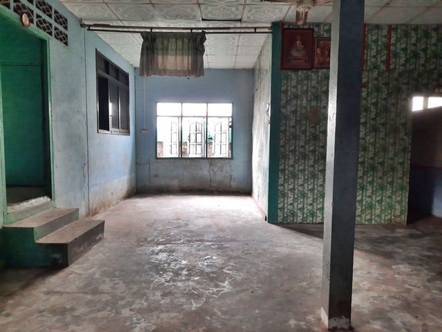 ขาย ที่ดินพร้อมสิ่งปลูกสร้าง บ้านพักอาศัยชั้นเดียว ต.ไฮหย่อง อ.พังโคน จ.สกลนคร PAP6-0310