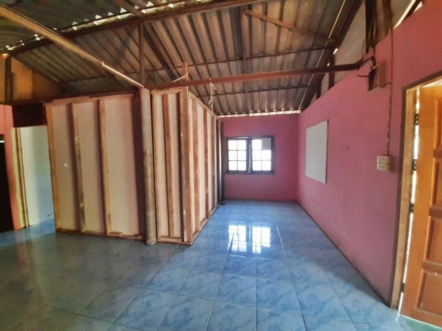 ขายบ้านพร้อมที่ดินและสิ่งปลูกสร้าง อำเภอสองพี่น้อง สุพรรณบุรี (PAP-4-0390)