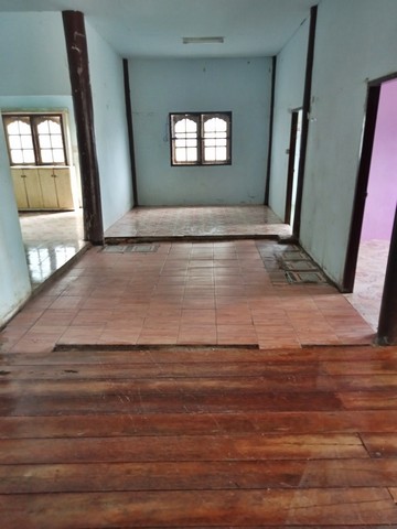 ขายบ้านพร้อมที่ดินและสิ่งปลูกสร้าง อำเภอเมืองสุพรรณบุรี สุพรรณบุรี (PAP-8-0628)