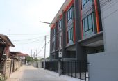 ขาย กลางเมืองราชบุรี ทาวน์โฮม ที่พักอาศัย homeoffice รูปแบบอาคารทันสมัย 3 ชั้น 3 ห้องนอน 3 ห้องน้ำ