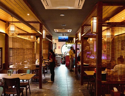 เซ้งด่วน ร้านอาหารญี่ปุ่น ใจกลางลาดพร้าว ไม้แท้ทั้งร้าน มีโซนสวน ติดถนนาคนิวาส