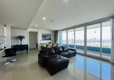 Condo For Sale/Rent “Watermark Chaophraya River” — 3 Beds 145 Sq.m 60,000 Baht — Pet Friedly, along the Chao Phraya River!