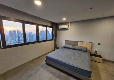 Waterford Sukhumvit 30 spacious safe livable 38th floor BTS Phrom Phong